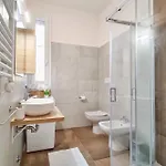 Апартаменти *l'angolo Del Giramondo* Бергамо
