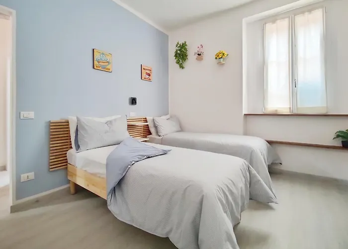 *l'angolo Del Giramondo* *