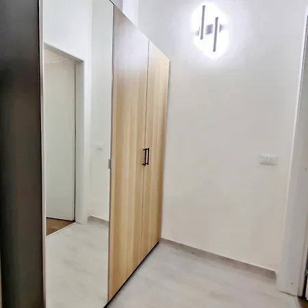 *l'angolo Del Giramondo* * Bergame